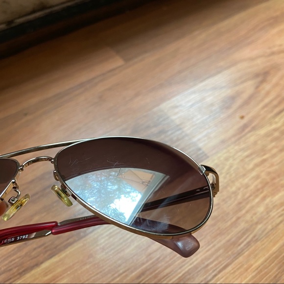 American Eagle Aviator Sunglasses - Picture 2 of 4